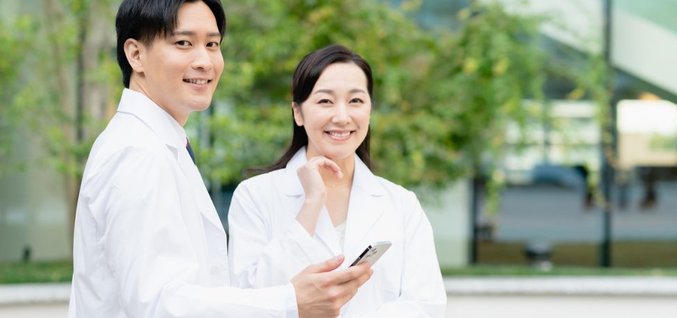 医師がSNSを使う目的は？
