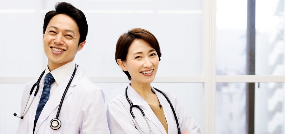 約1年後に始まる「医師の働き方改革」による、医師への影響(メリット・デメリット)は?