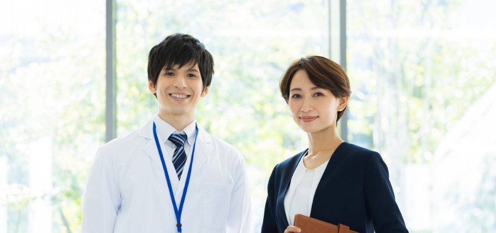 「Dr.転職なび」を介した場合の勤務医の年収は、約1,315～1,889万円
