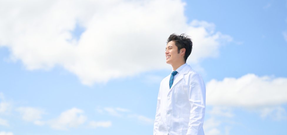 医局に入らないことは、医師のキャリア形成にどう影響する?