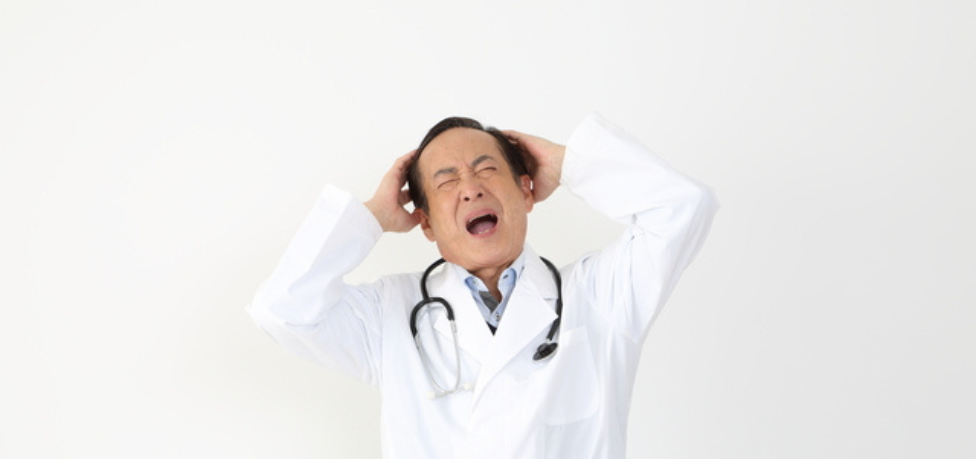 医師の休日が少なくなってしまう理由は？