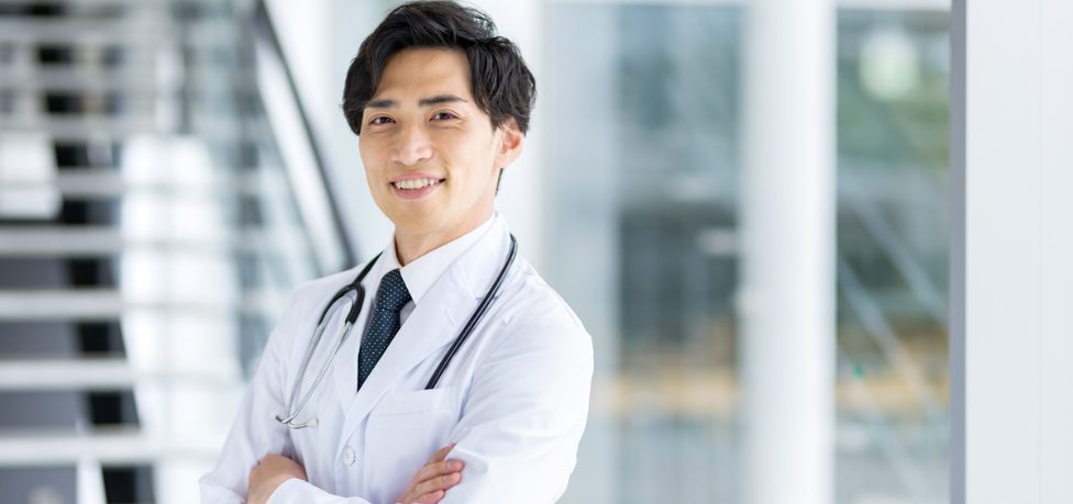 開業を検討する医師が多い年齢層は？