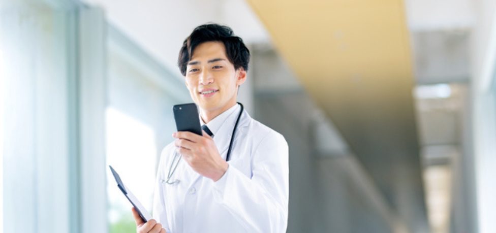 求人競争率が高まるシーズンに、効率的にアルバイトを探す方法